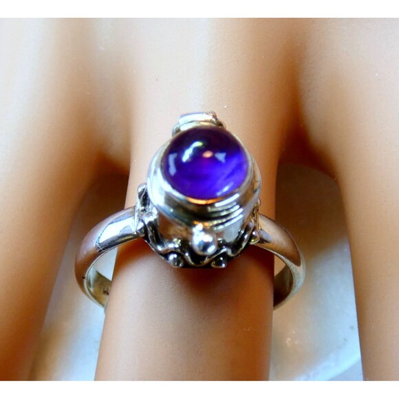 Amethyst Sterling Silver Poison Ring Wiccan Sz 7.75 - Picture 1 of 9